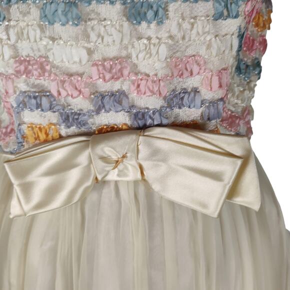 Vintage 60s Fit and Flare Coquette Party Dress Size 6 Ivory Enka Nylon Chiffon - Picture 7 of 16